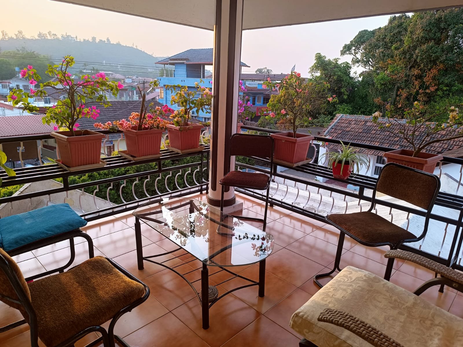 WhatsApp Image 2025-03-05 at 5.00.06 PM